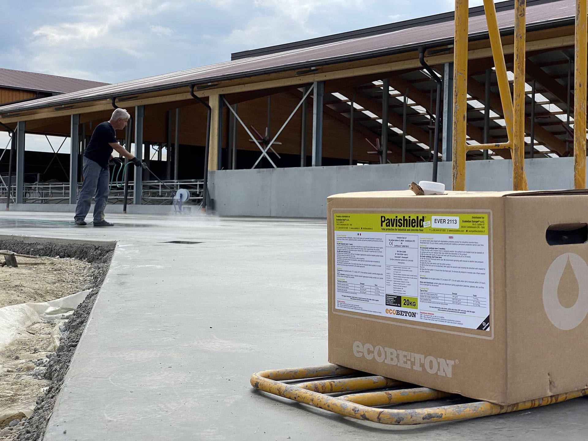 Livestock shed floor treated with Evercrete Pavishield