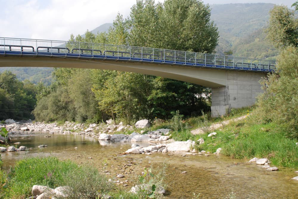 Calvene bridge after restoration and Vetrofluid treatment