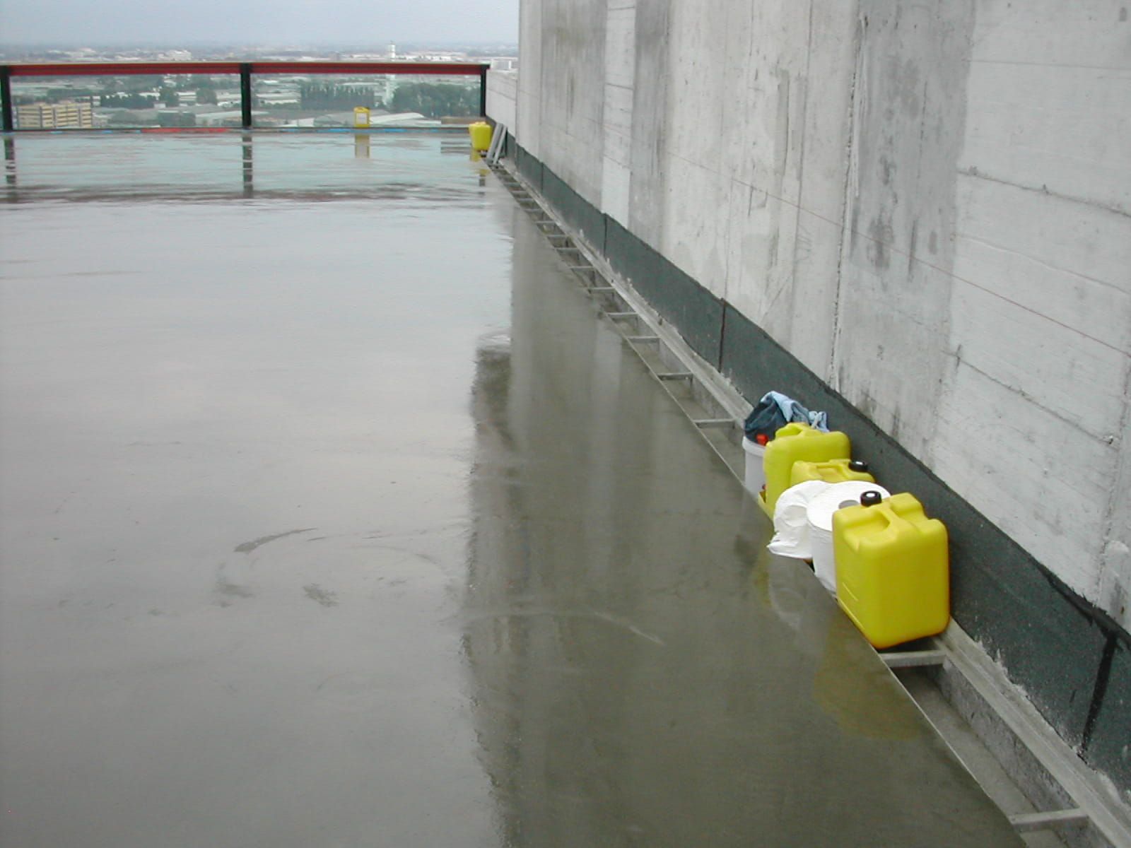 Evercrete Pavishield applied to a Net Center car park floor in Padua