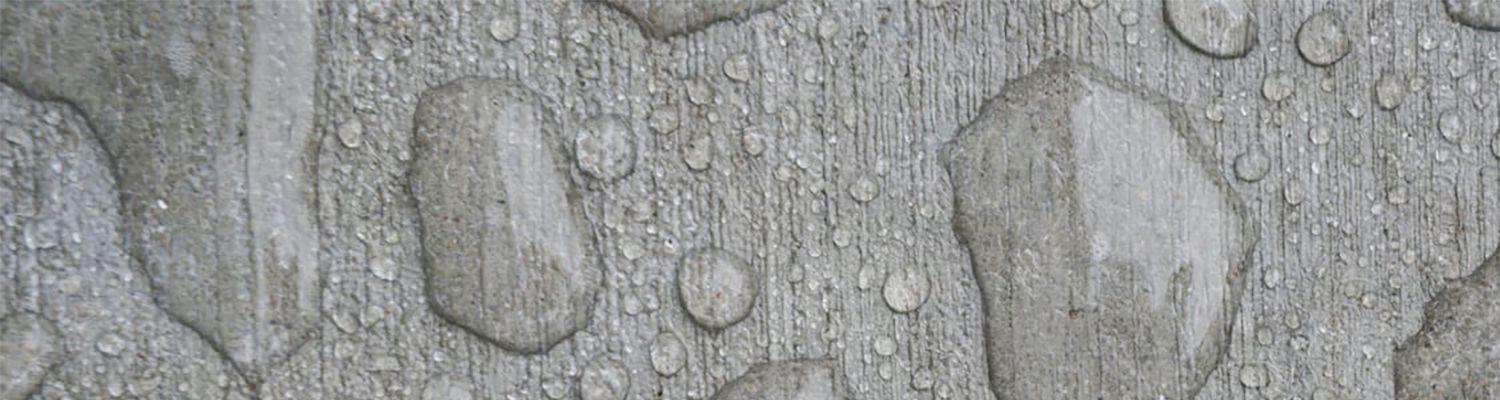 Clear resin sealer on microcement