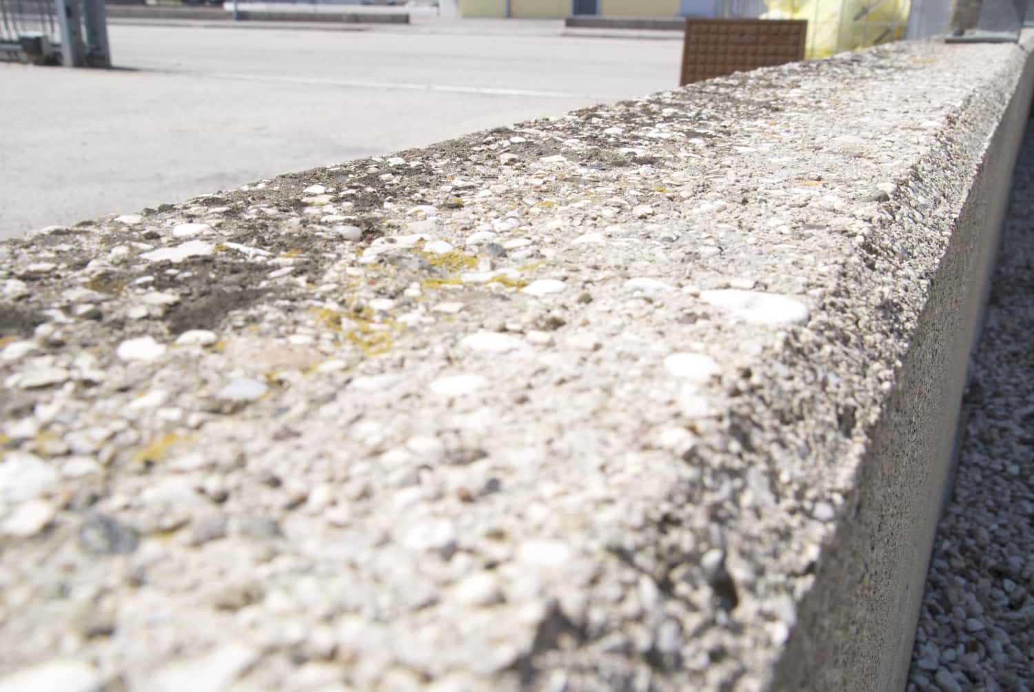 Treated and untreated wall side by side after Brickcover