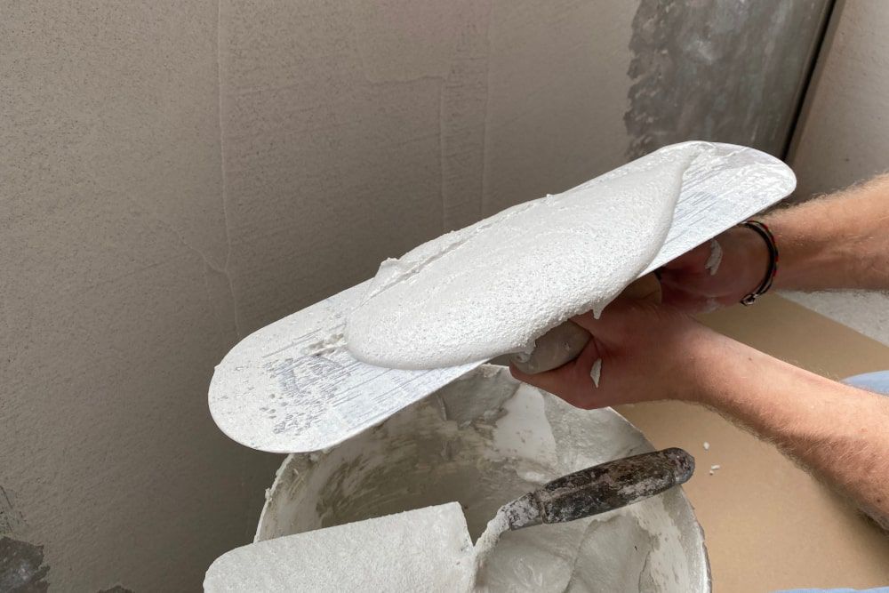 Microbond mixed with water into a cement mortar