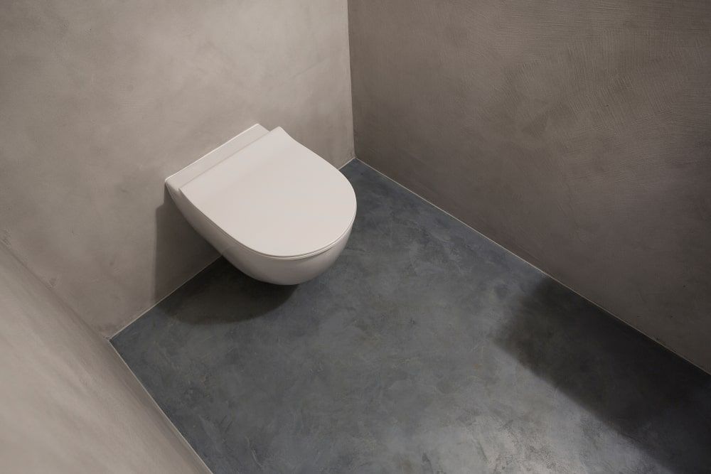 Microbond continuous floor and walls