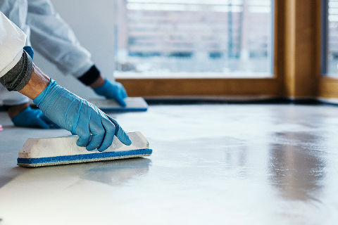 Cerbero Sealer spread on the floor with a special microfibre tool